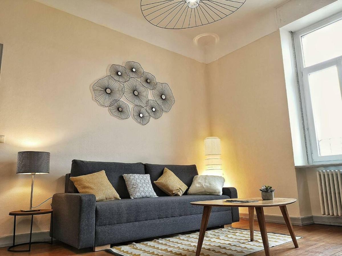 Le XI - Suite Colmar Gare - Parking Екстериор снимка